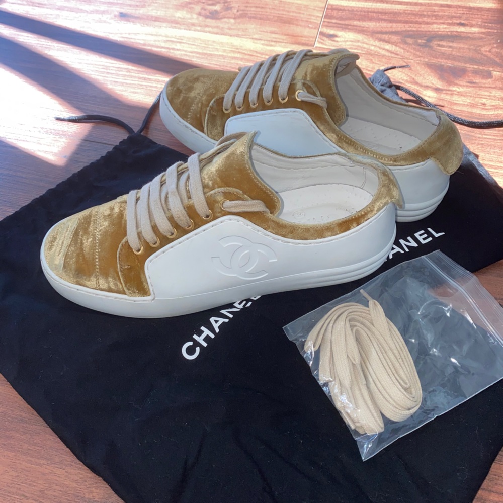 Chanel Sneakers - authentic